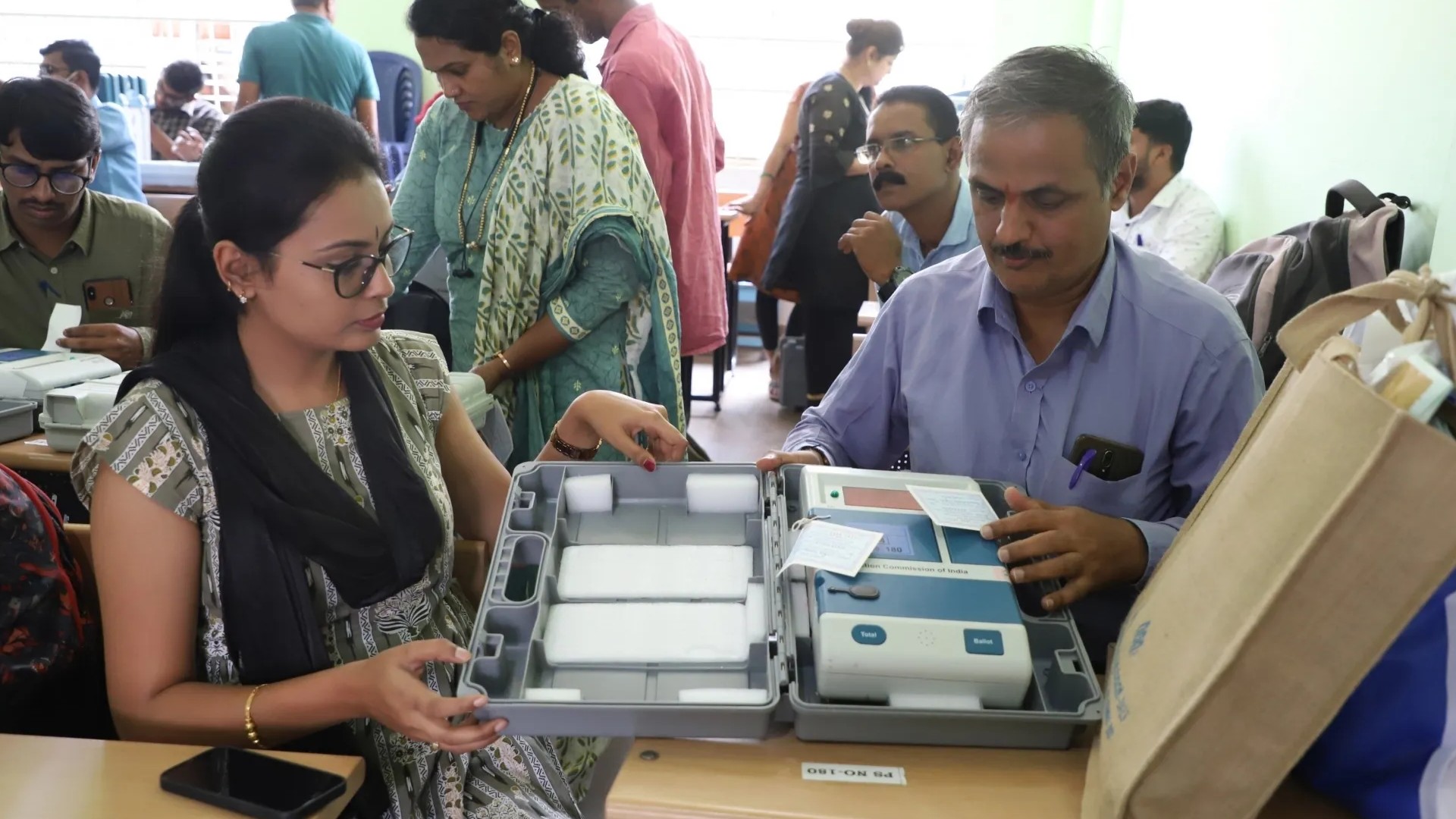 K’taka poll results: Curfew imposed in B’luru, Dakshina Kannada