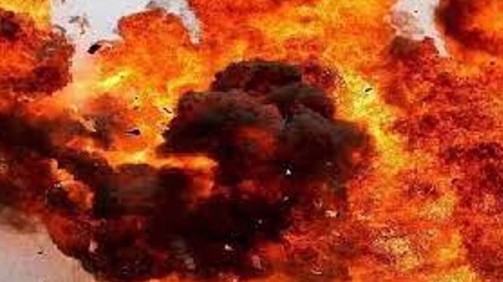 Bomb maker loses both hands in accidental blast Bomb maker loses both hands in accidental blast