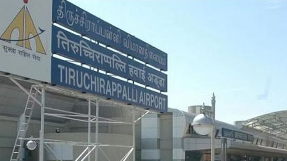 AIU sleuths seize 1.8 kg gold from passenger at Tiruchy airport AIU sleuths seize 1.8 kg gold from passenger at Tiruchy airport