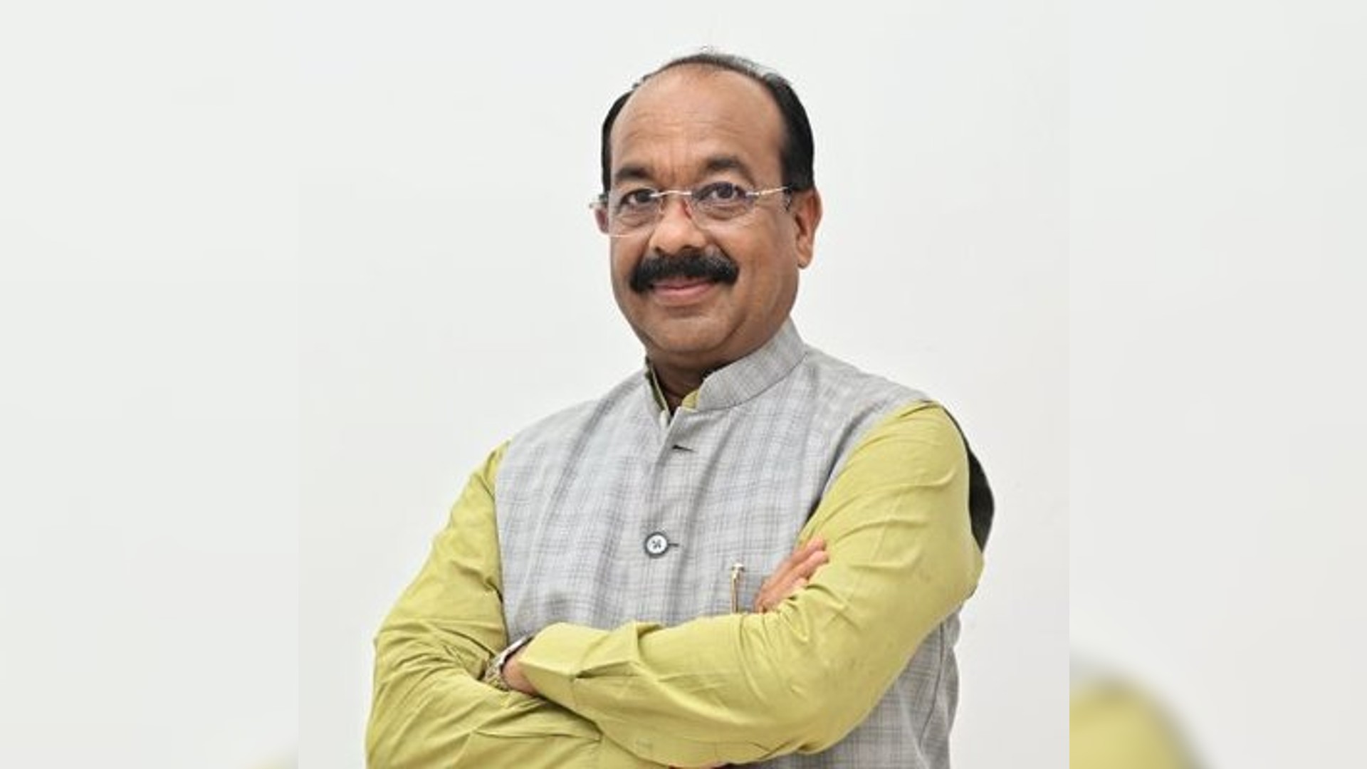 Arbitrary hike in liquor price caused revenue jump in Chhattisgarh: BJP Arbitrary hike in liquor price caused revenue jump in Chhattisgarh: BJP