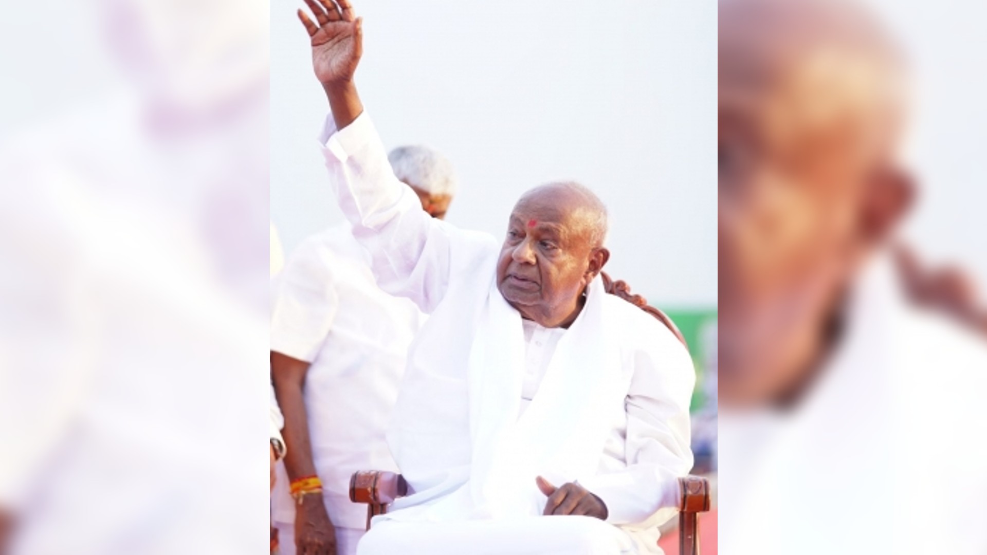 PM Modi’s roadshows will not yield any results: Deve Gowda