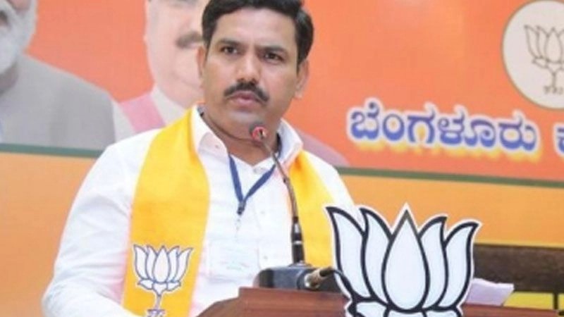 K’taka polls: Yediyurappa’s son given additional role, special chopper