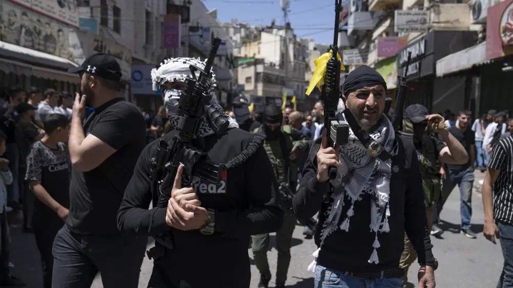 Killing of alleged collaborator exposes Palestinian tensions Killing of alleged collaborator exposes Palestinian tensions