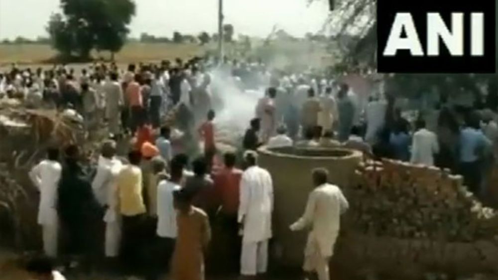 3 civilians killed in Indian Air Force MiG-21 crash, pilot ejects