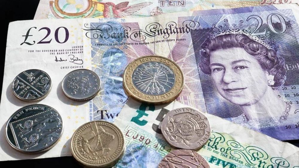 Sterling hits one-year high as Bank of England decision nears