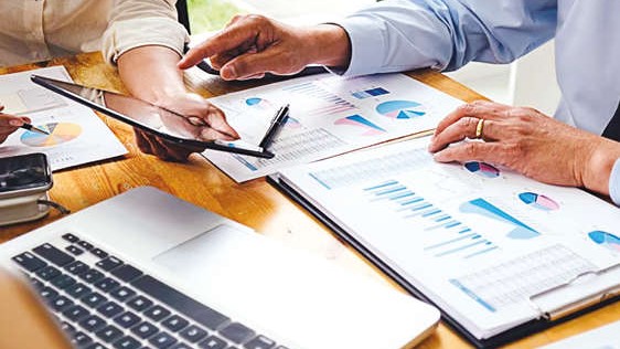 Centre may soon invite financial bids for selling 26% in defence PSU BEML Centre may soon invite financial bids for selling 26% in defence PSU BEML