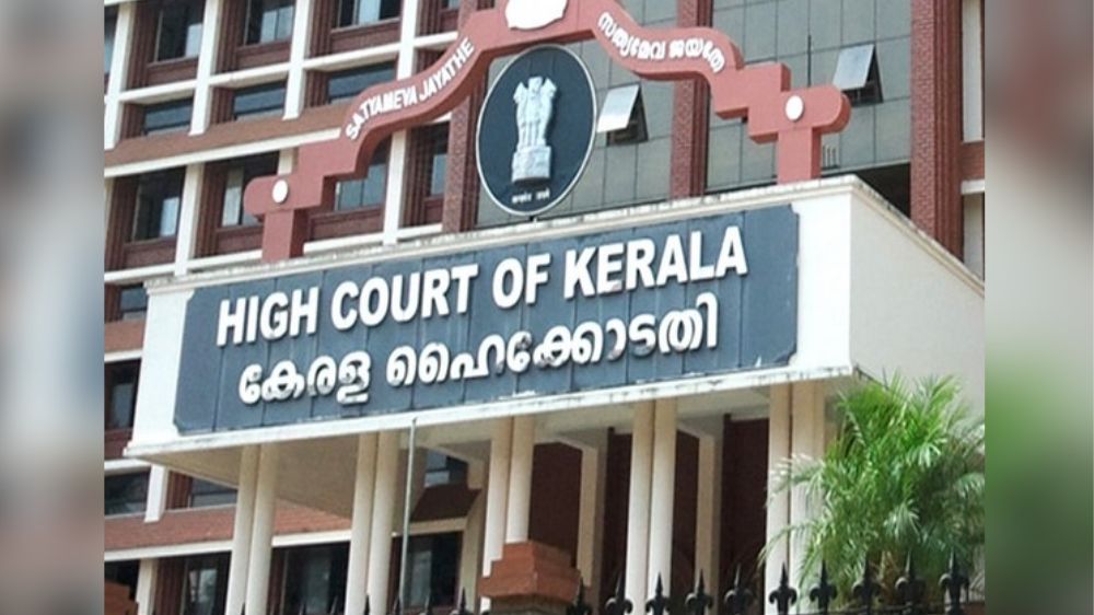 HC takes up PIL seeking ban on children doing Thee Chamundi Theyyam HC takes up PIL seeking ban on children doing Thee Chamundi Theyyam