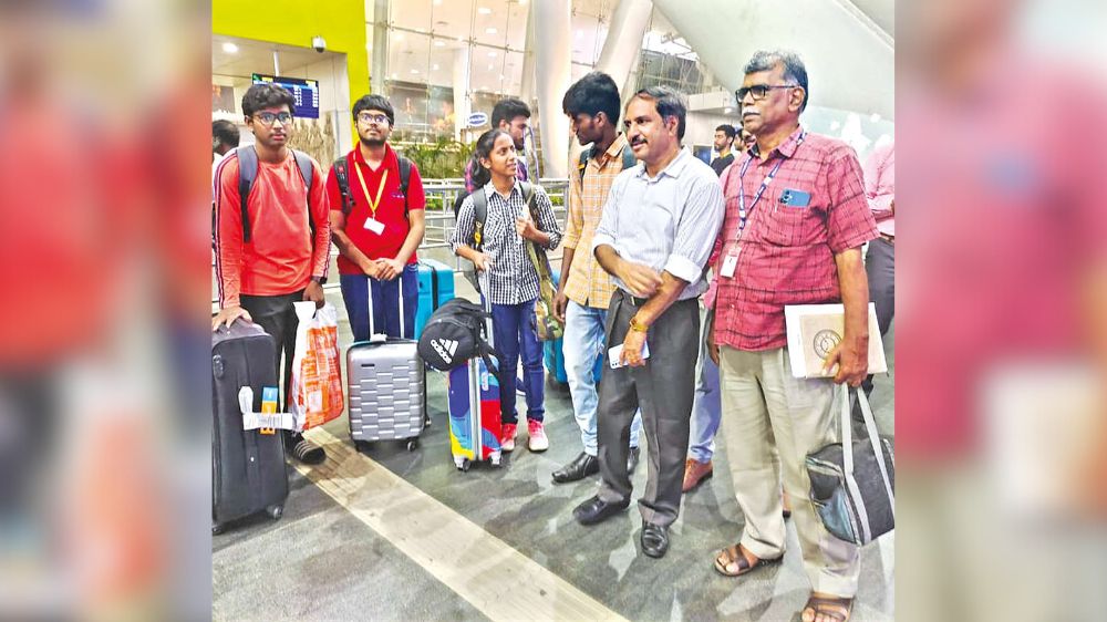 5 students rescued from  riot-hit Manipur reach TN