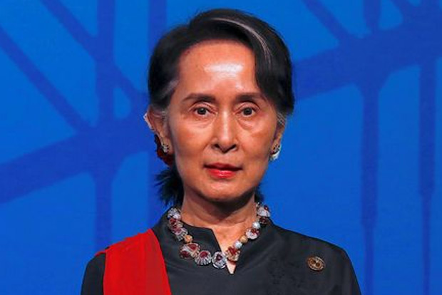 Myanmars Suu Kyi urges nation to stay united amid challenges