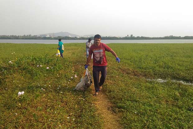 Eco body organises 50th drive to clean Nanmangalam Lake Eco body organises 50th drive to clean Nanmangalam Lake