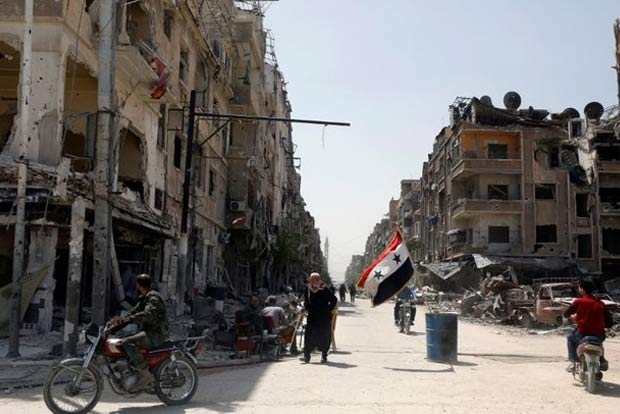 Syrian army, Islamic State wage fierce battle in south Damascus