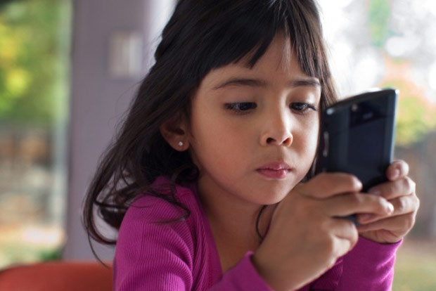 Can technology hamper kids early communication skills? Can technology hamper kids early communication skills?