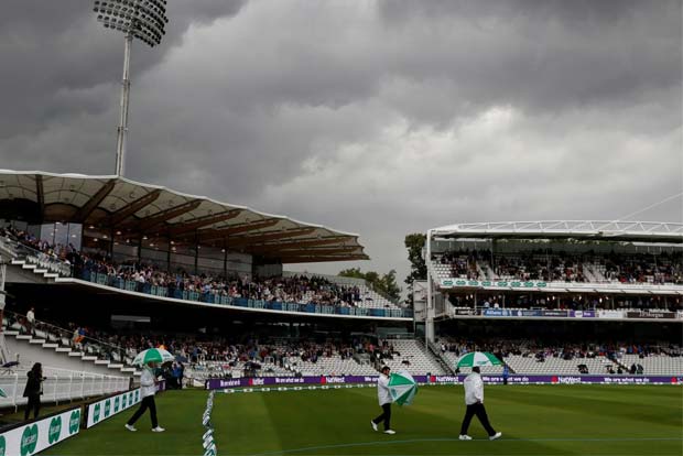 Rain washes out opening day of Lords test