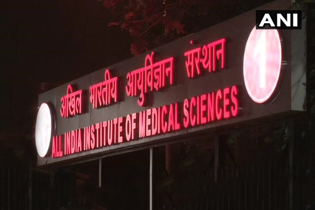 Rajnath, Shah visit AIIMS to enquire about Vajpayees health
