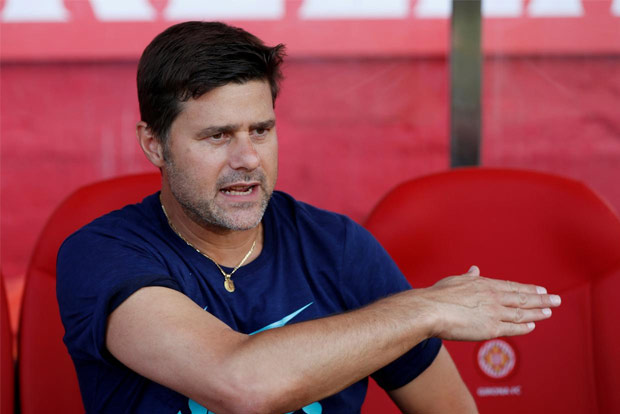 Spurs need to be positive despite stadium woes, says Pochettino