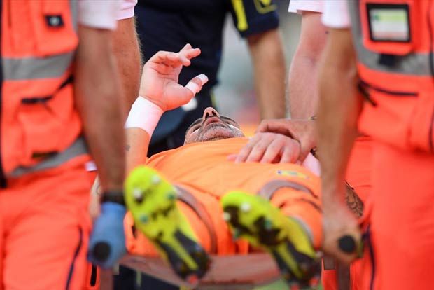 Chievo goalkeeper suffered broken nose in collision with Ronaldo