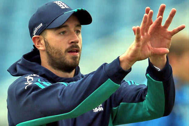 England includes Vince as cover for injured keeper Jonny Bairstow