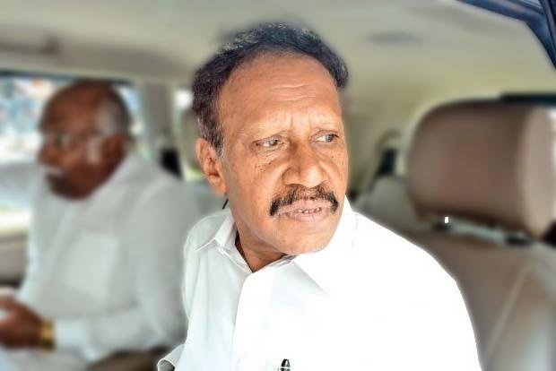 Lok Sabha Dy Speaker M Thambidurai hospitalised for chest pain