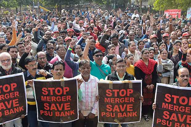 Bank strike hits services, branches back to normal from Thursday