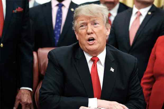 Trump tweets video of secretive SEAL team in Iraq