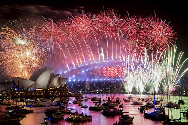 Sydney kicks off global 2019 parties with dazzling spectacle