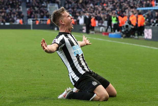 Ritchie earns Newcastle shock victory over Manchester United