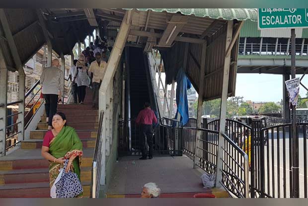 Chromepet residents fume over dysfunctional escalator