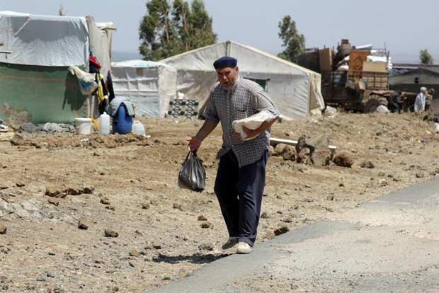 Syrias Assad set to recover Golan frontier as surrender deal agreed: Sources