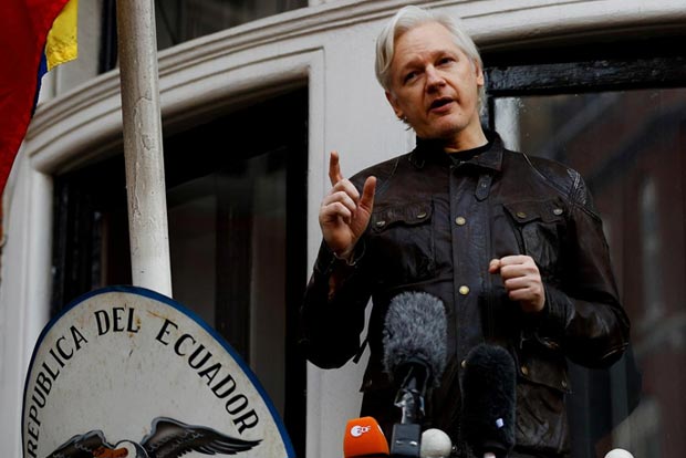 Ive never been in favour of Wikileaks activities, says Ecuador president
