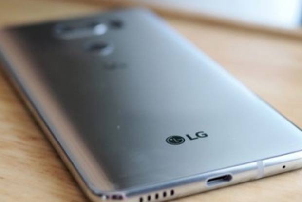 LGs USD 1,830 smartphone to hit the shelves next month LGs USD 1,830 smartphone to hit the shelves next month