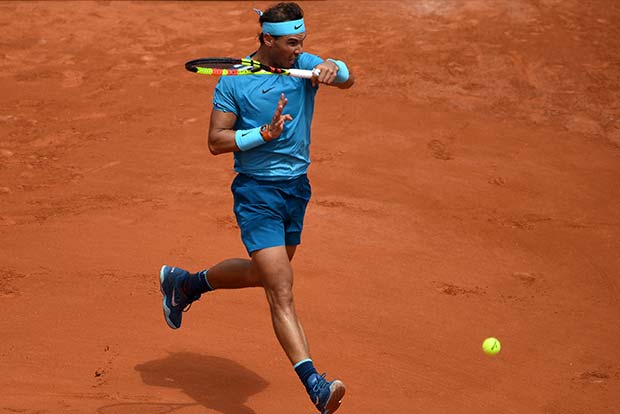 Rafael Nadal storms into quarters