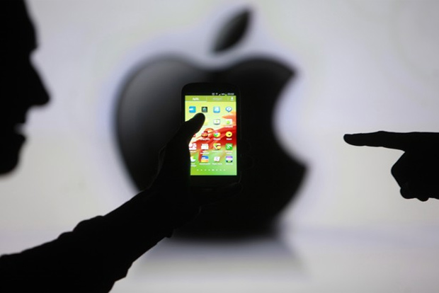 Apple blocks web-tracking tools used by Facebook