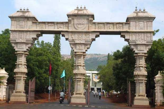Madras HC sets aside appointment of Madurai Kamaraj University VC