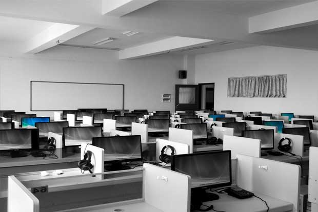 E-learning videos for polytechic students