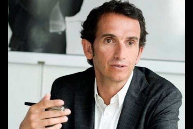 Carrefour boss says e-commerce strategy starting to bear fruit
