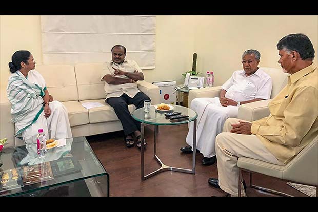 Four non-BJP CMs seek to meet Delhi Lt Governor