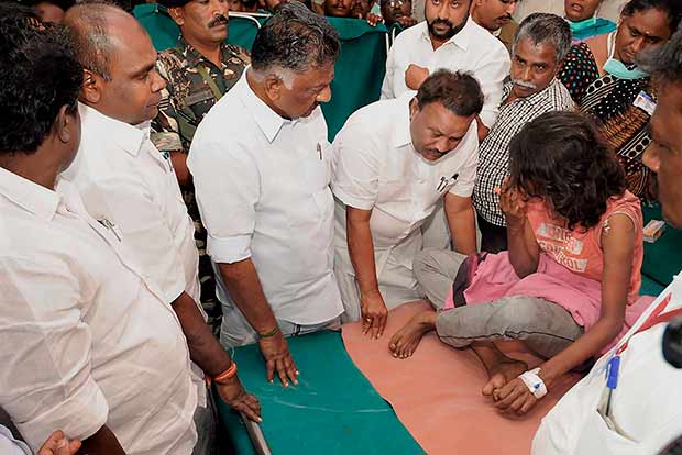 Theni forest fire: Toll touches 10, TN CM says action against expedition organisers