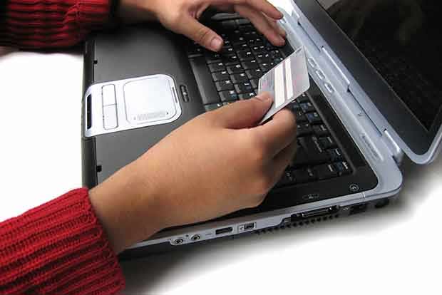 Man spends USD 1.41 million on UK websites using SBI card with USD 200 limit: CBI