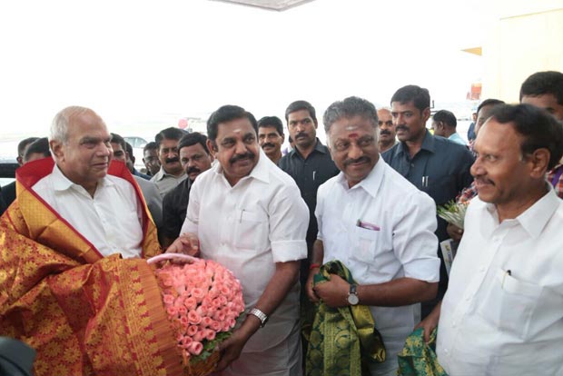 EPS greets Governor on Gudi Padwa