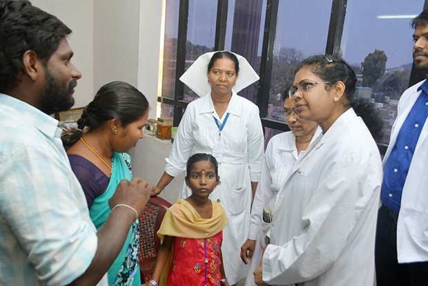 2 kg hair removed from 7-yr-old’s stomach