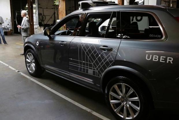 Self-driving Uber car kills woman in US Self-driving Uber car kills woman in US