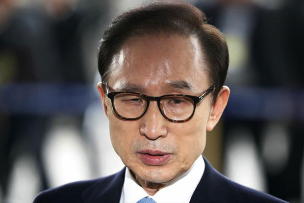South Korean court issues arrest warrant for ex-President Lee