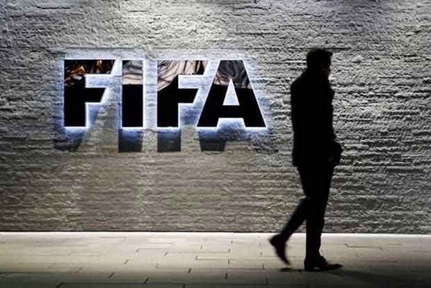 FIFA proposes staging a new mini-World Cup every two years
