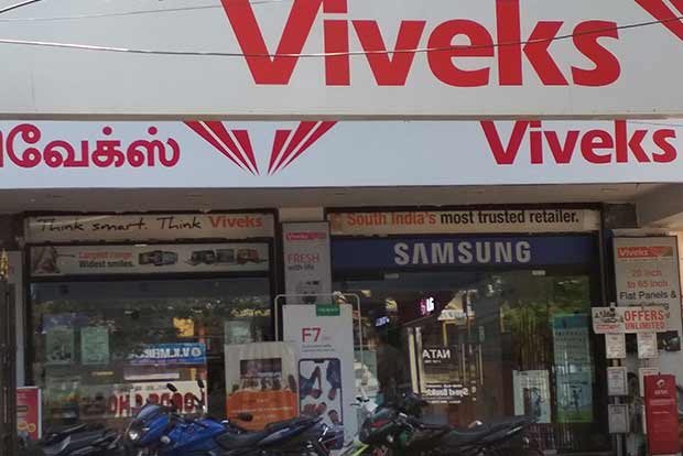 Viveks gets a makeover, changes logo colour to red