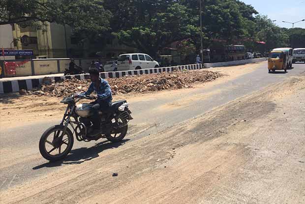Citizen Connect: Bad roads, gaping manholes give residents commuting nightmares