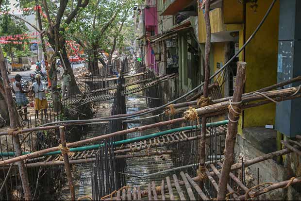 Mylai residents stuck without water, toilets