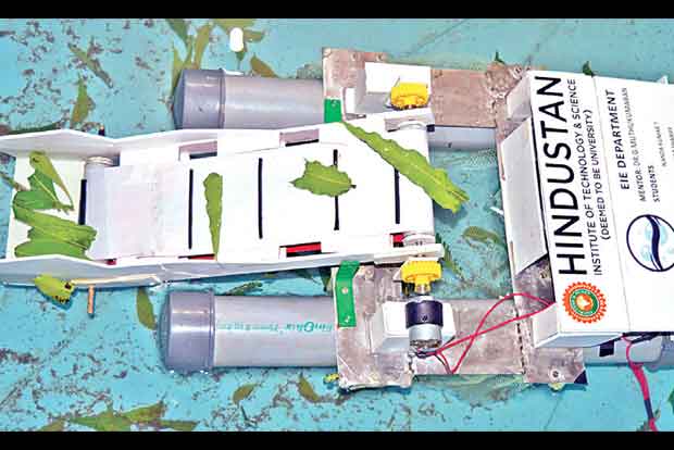 TN engineering students design low-cost robot for easy cleaning of ponds