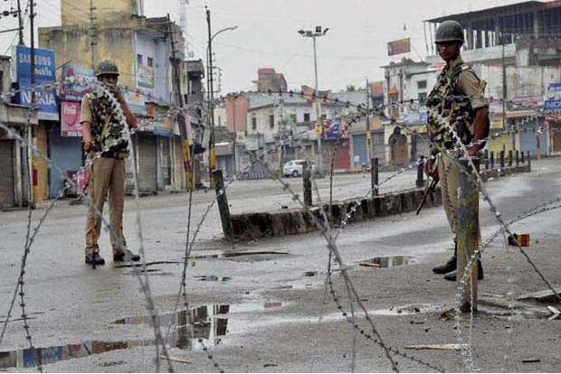Curfew imposed in J-Ks Kishtwar as tense mounts after BJP leaders killing