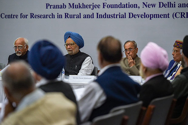 Ex-PM Manmohan Singh welcomes govt decision to develop Kartarpur corridor