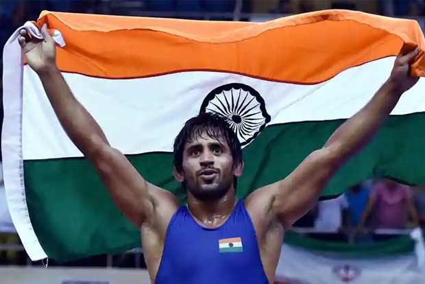 Bajrang gets closer to maiden World Championship gold